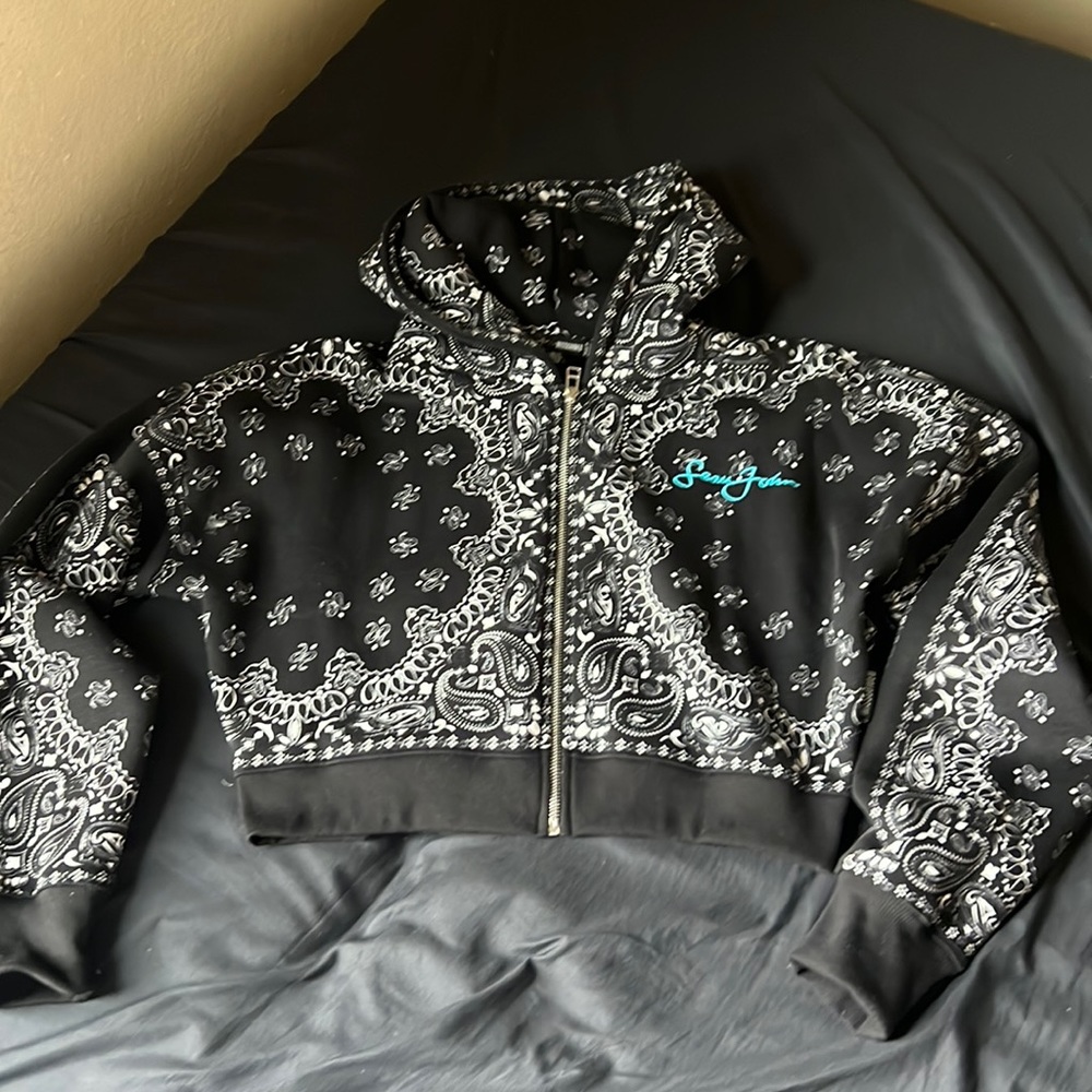 Misguided & Sean John bandanna print black and white cropped hoodie